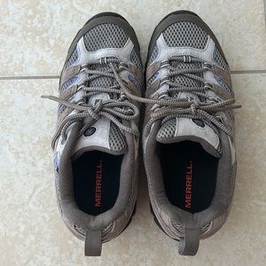 Merrell Women's Moab 2 Vent Falcon Hiking Shoe 9 M US ME-010